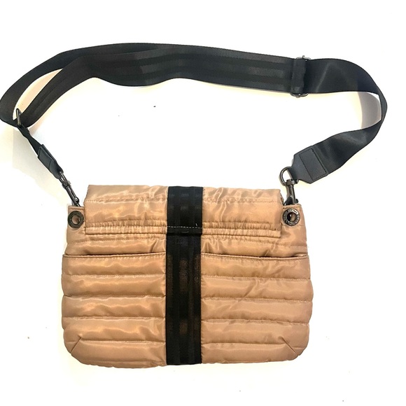 Think Royln nylon bag. - Picture 5 of 5